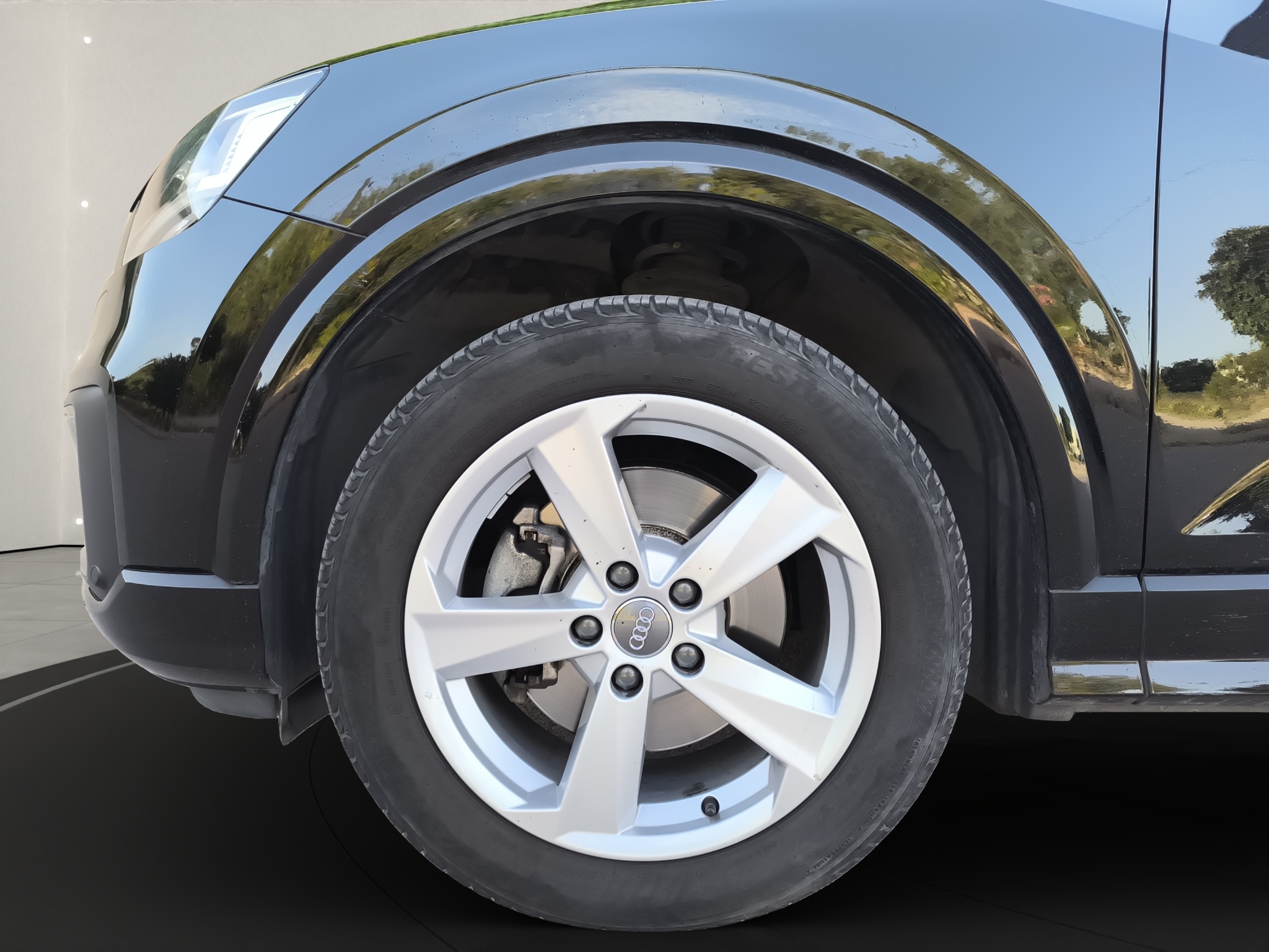 Audi Q2 image