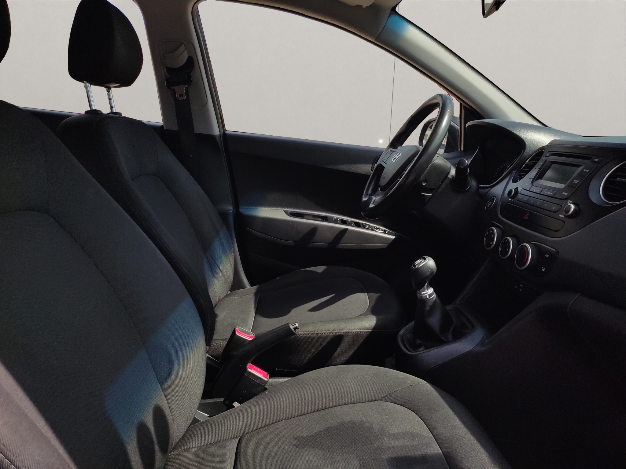 Hyundai Grand i10 image