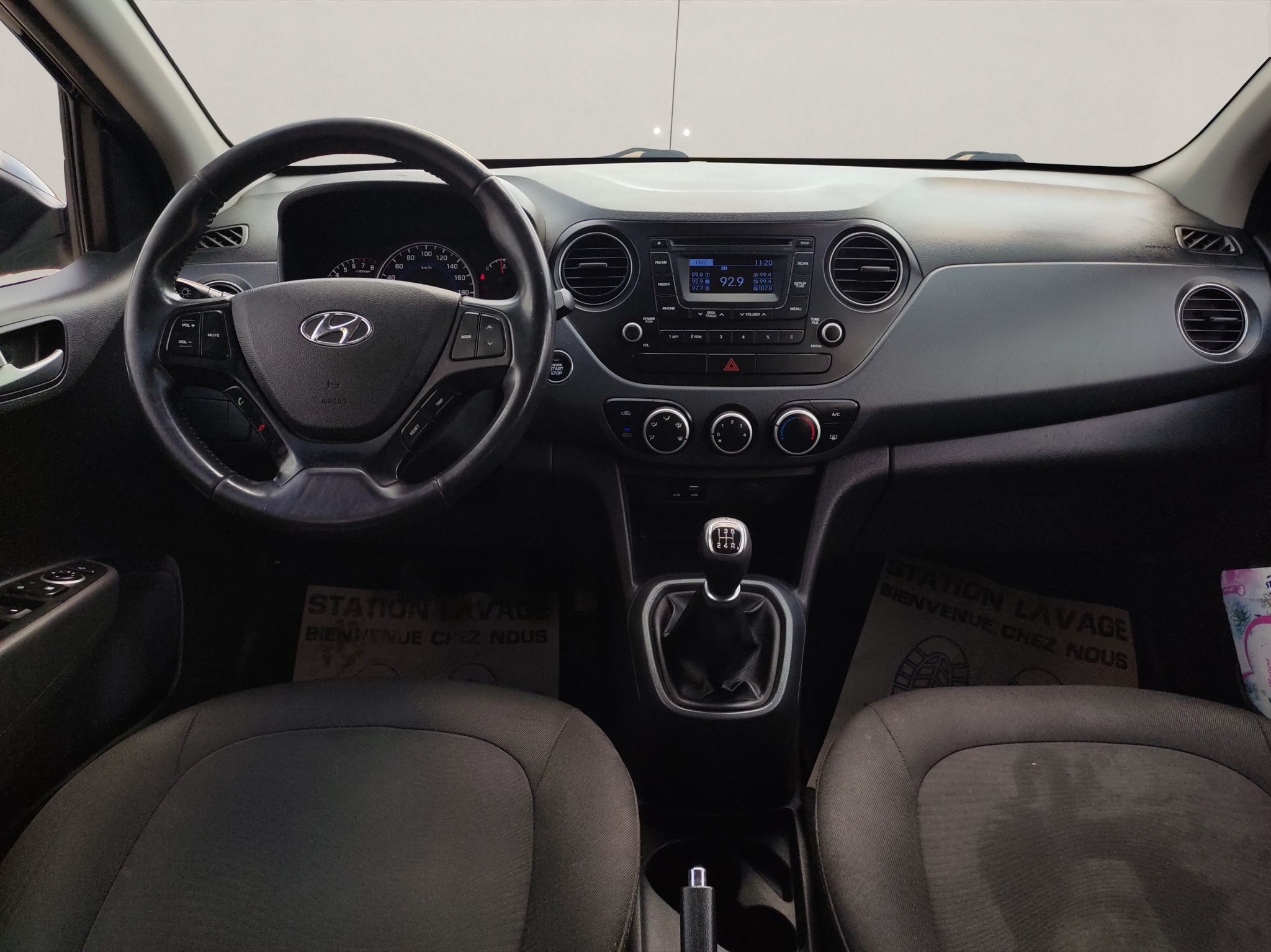 Hyundai Grand i10 image
