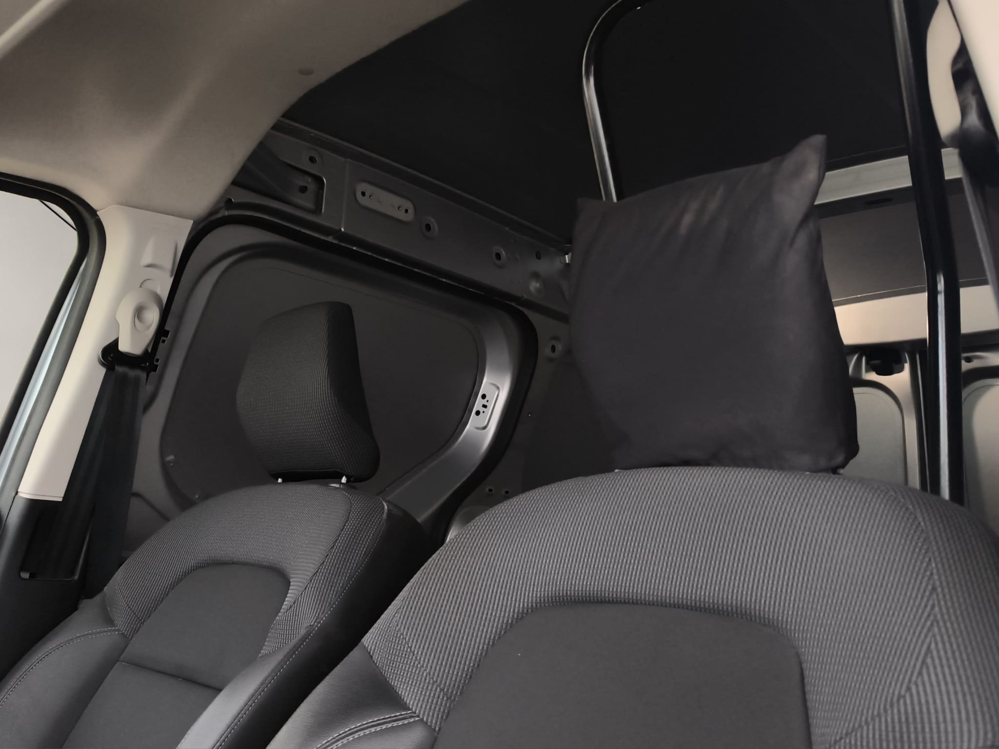 Renault Express Van image