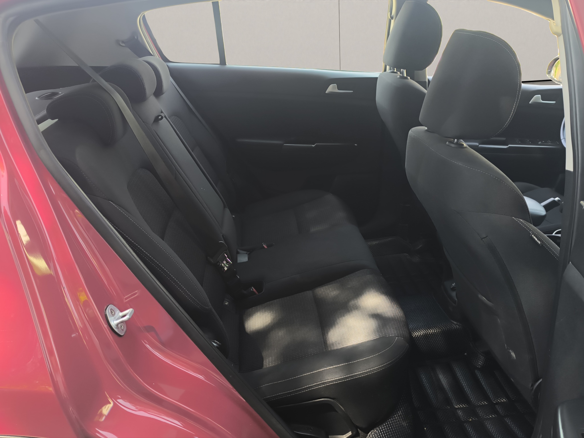 Kia SPORTAGE 2019 occasion Tunisie 157000km