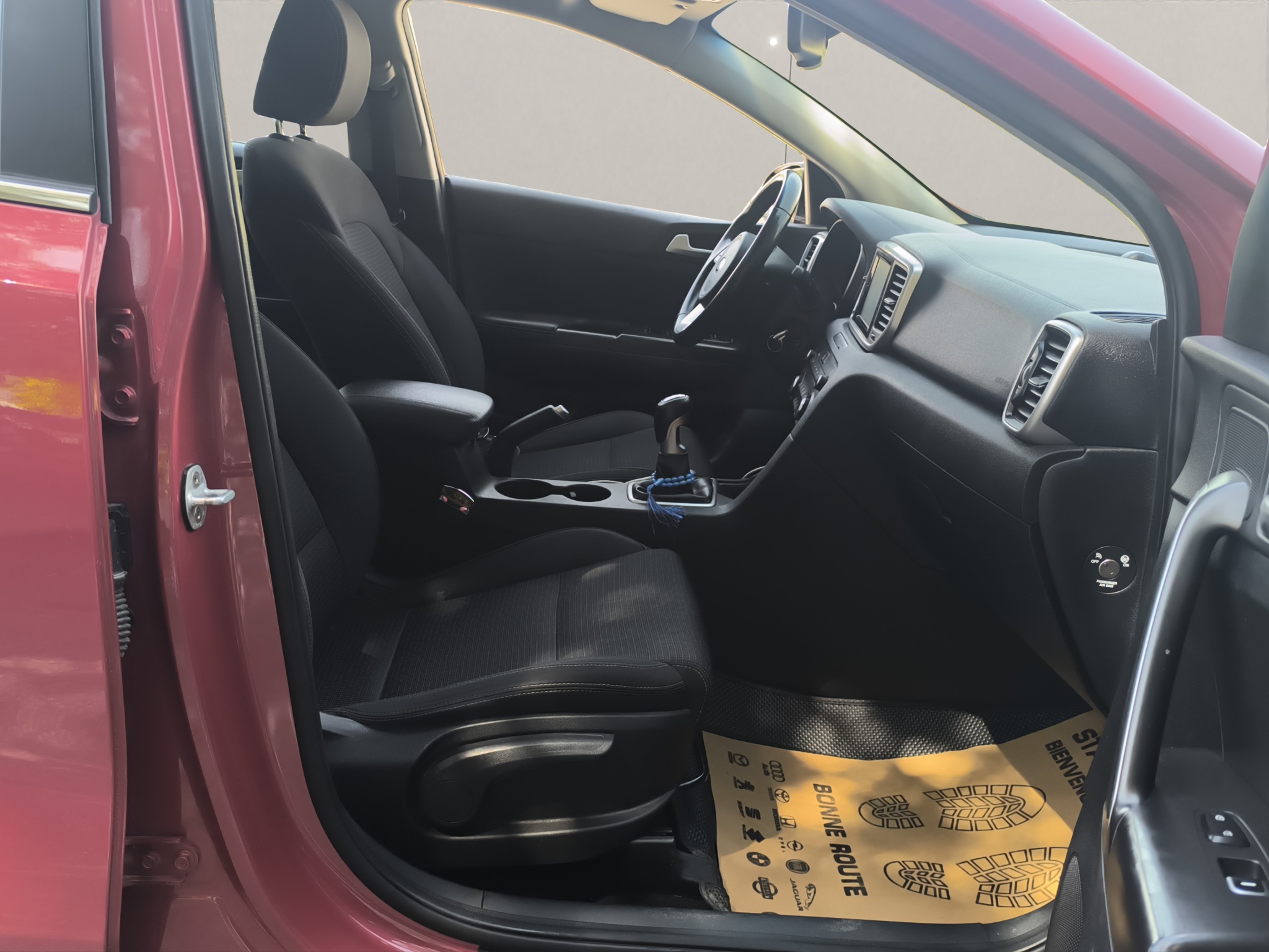 Kia SPORTAGE 2019 occasion Tunisie 157000km