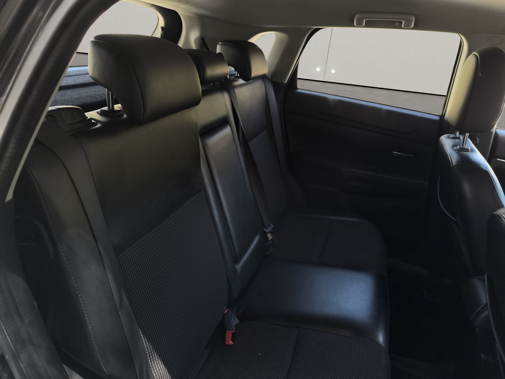 Peugeot 4008 image