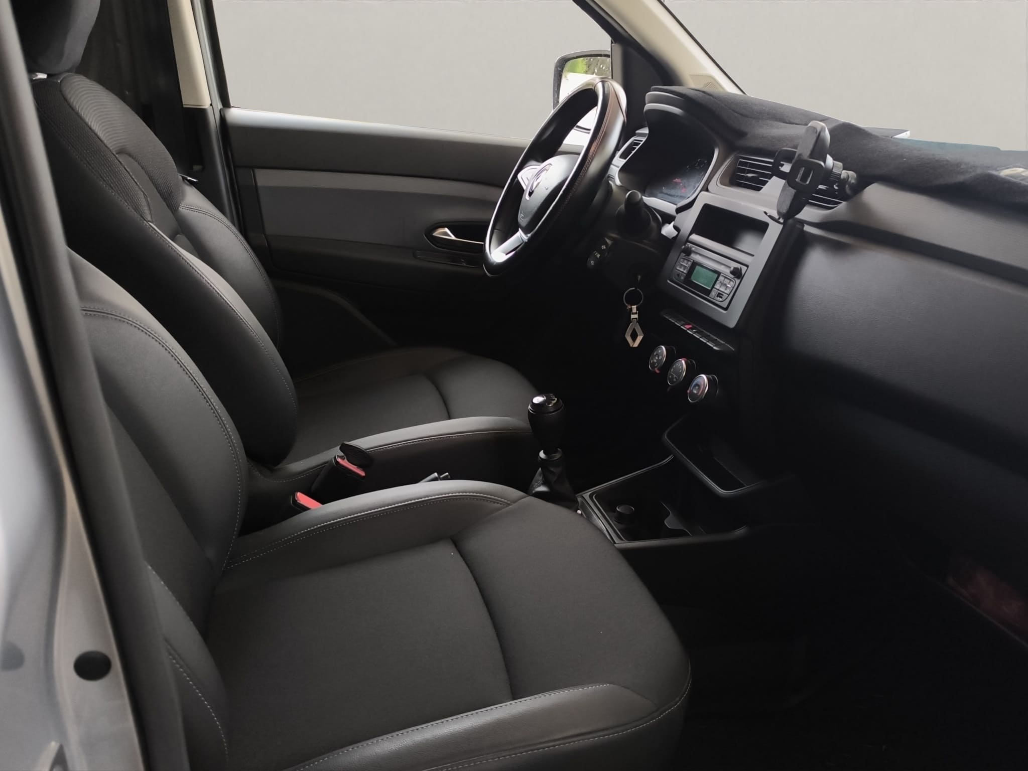 Renault Express Van image